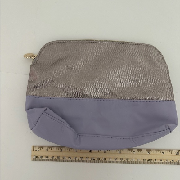 Nordstrom Lavender & Metallic Two-Tone Zip Cosmetic Bag - Picture 4 of 7